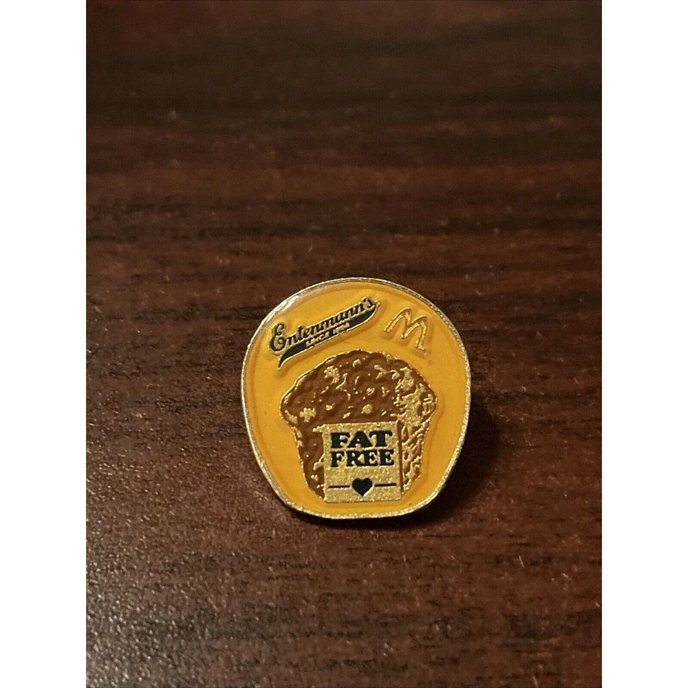McDonald’s‎ Entenmann’s Fat-Free Muffin Employee Lapel Hat Pin